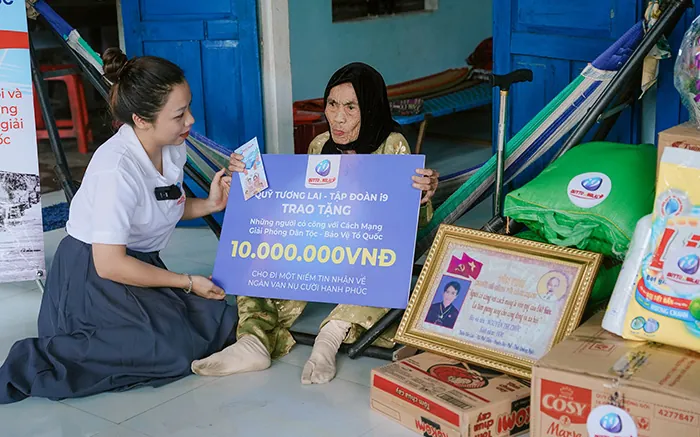 Hình ảnh minh họa nhóm hỗ trợ hoặc tư vấn cho người có vấn đề cờ bạc liên quan đến ku app